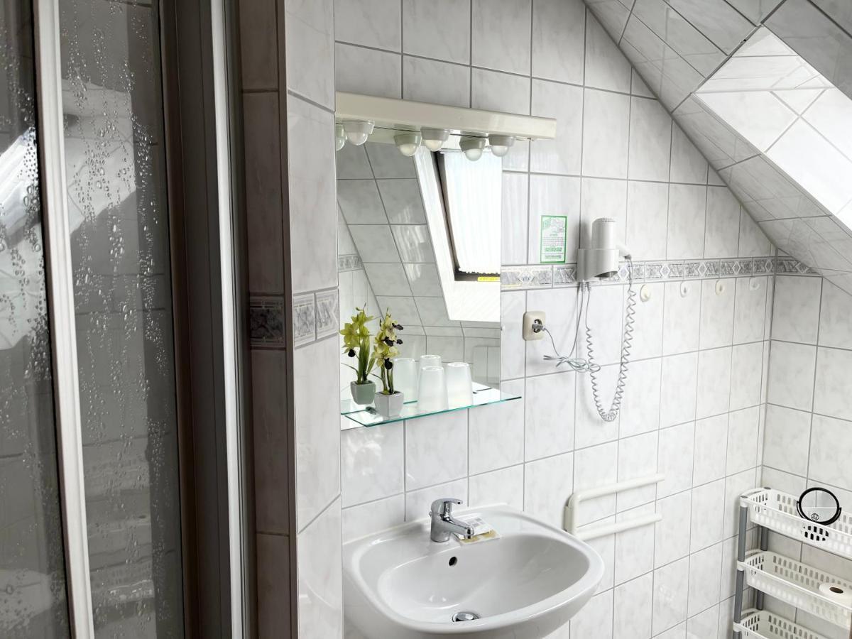 Hotel Nordwind Ломе Экстерьер фото